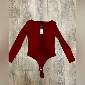 Long sleeve body suit